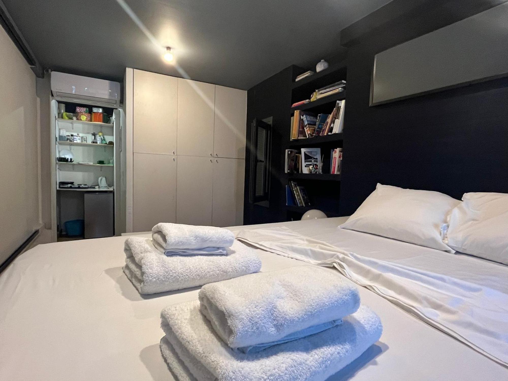 So Athens - Studios And Apartments Экстерьер фото
